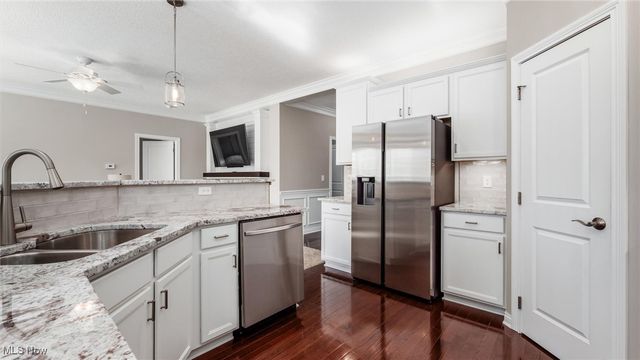 10252 Summersweet Way, Plain City, OH 43064