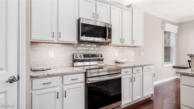 10252 Summersweet Way, Plain City, OH 43064