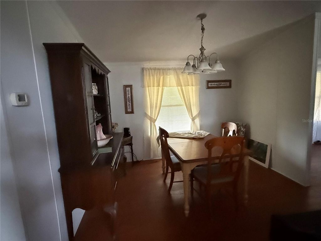 Image 8 of property listing at 301 GOLDEN TRAIL, Lake Placid, FL 33852