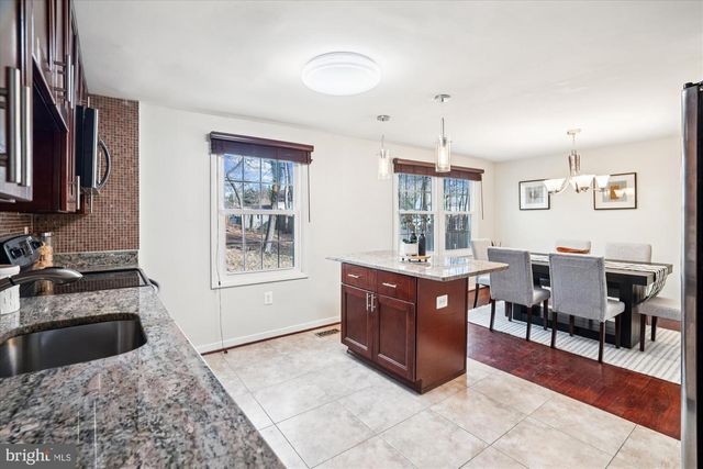 8414 CLAY DR, Fort Washington, MD 20744