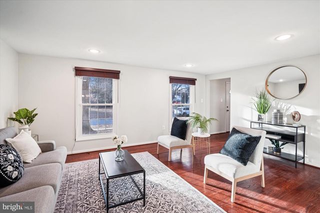 8414 CLAY DR, Fort Washington, MD 20744