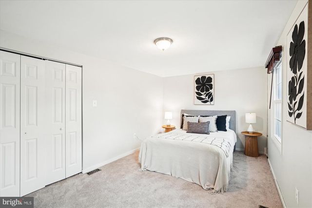 8414 CLAY DR, Fort Washington, MD 20744