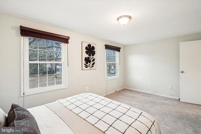 8414 CLAY DR, Fort Washington, MD 20744