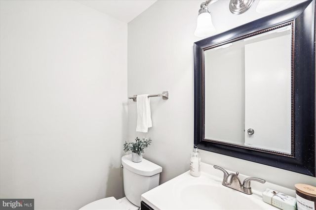 8414 CLAY DR, Fort Washington, MD 20744