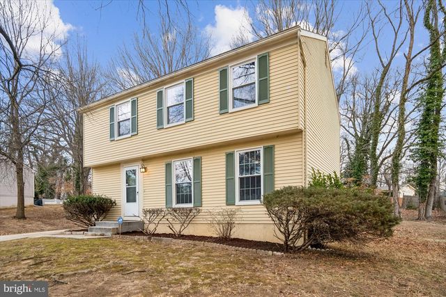 8414 CLAY DR, Fort Washington, MD 20744