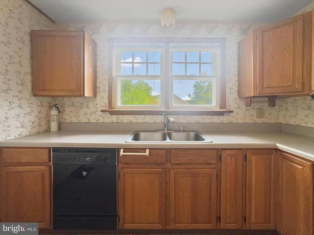 327 W PARK DR, Bridgeton, NJ 08302