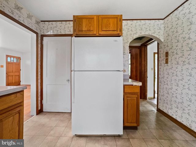 327 W PARK DR, Bridgeton, NJ 08302