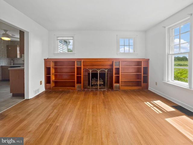 327 W PARK DR, Bridgeton, NJ 08302