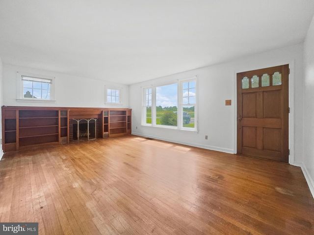 327 W PARK DR, Bridgeton, NJ 08302
