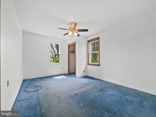 327 W PARK DR, Bridgeton, NJ 08302