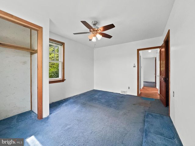 327 W PARK DR, Bridgeton, NJ 08302