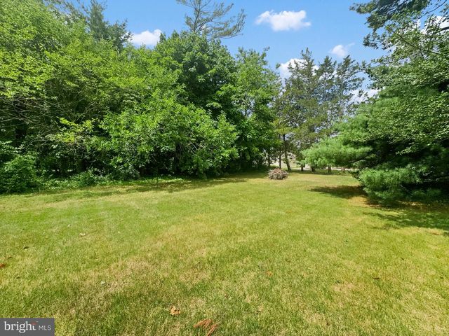 327 W PARK DR, Bridgeton, NJ 08302