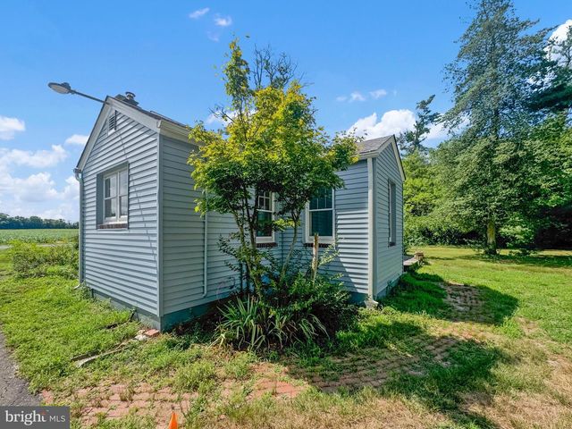 327 W PARK DR, Bridgeton, NJ 08302