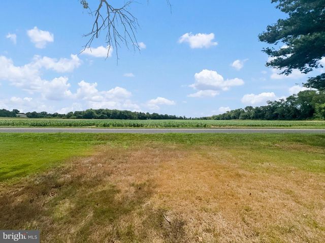 327 W PARK DR, Bridgeton, NJ 08302