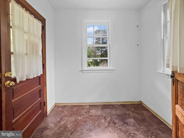 327 W PARK DR, Bridgeton, NJ 08302