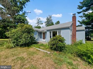 327 W PARK DR, Bridgeton, NJ 08302