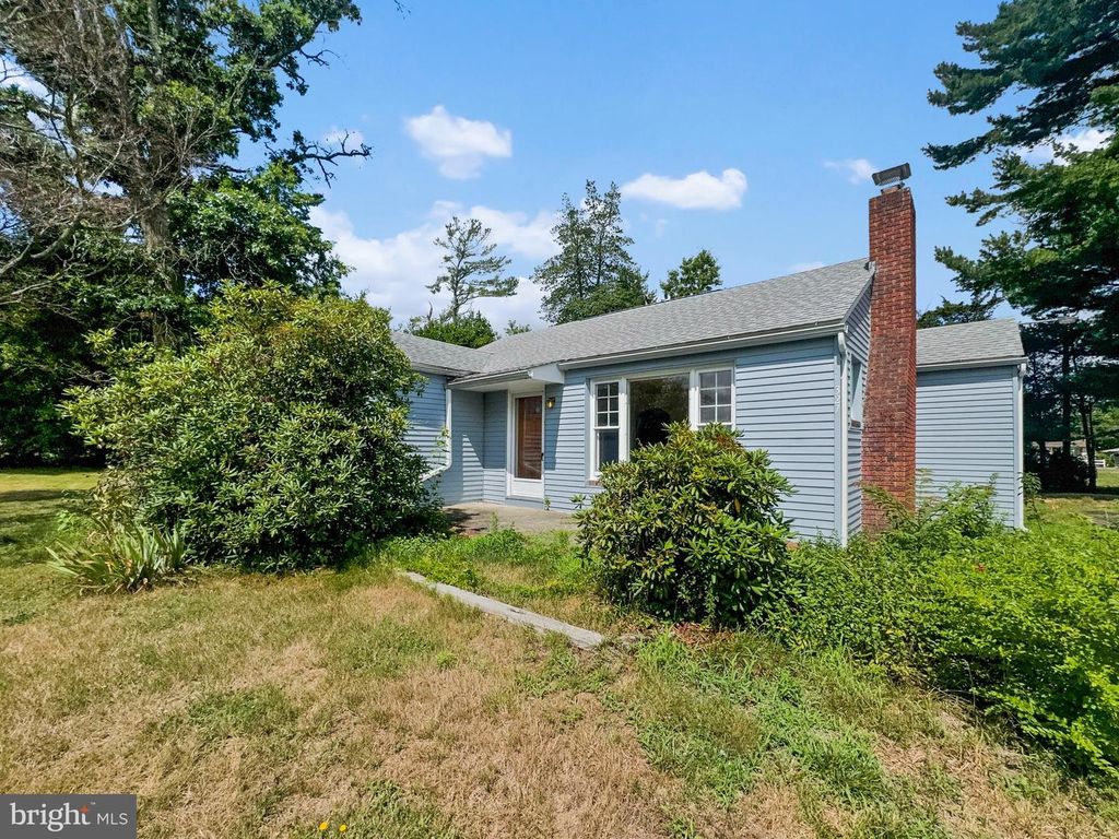 327 W PARK DR, Bridgeton, NJ 08302