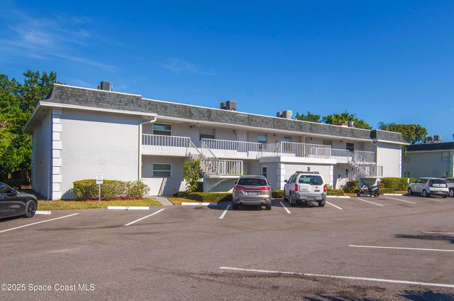 1166 6th Avenue B3, Vero Beach, FL 32960