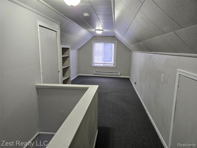 19928 Santa Barbara Drive, Detroit, MI 48221