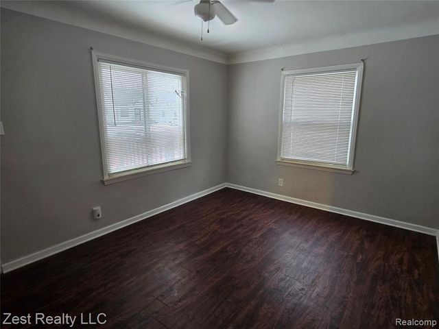 19928 Santa Barbara Drive, Detroit, MI 48221