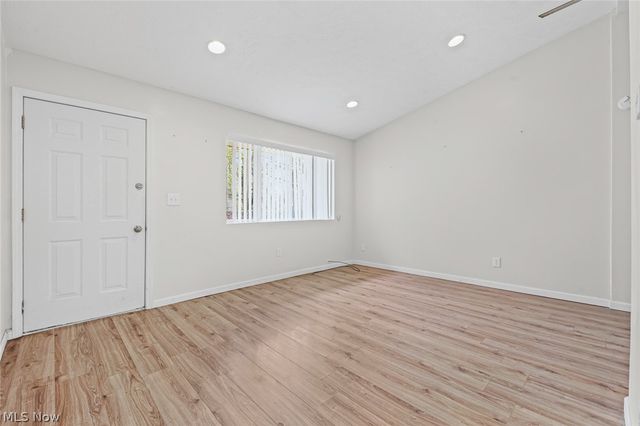 1208-1210 Bellows Street, Akron, OH 44301