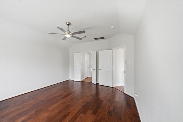 9523 Denfield Court, Houston, TX 77070