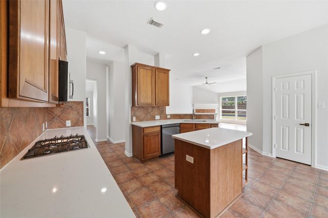 9523 Denfield Court, Houston, TX 77070