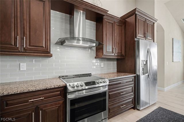 4321 NW 33rd ST, Cape Coral, FL 33993