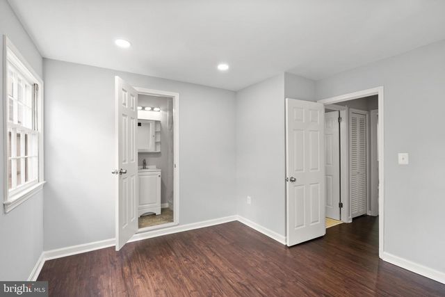 14832 SMETHWICK PL, Centreville, VA 20120