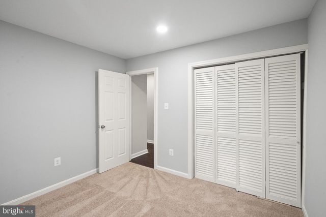 14832 SMETHWICK PL, Centreville, VA 20120