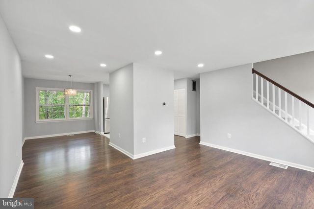 14832 SMETHWICK PL, Centreville, VA 20120