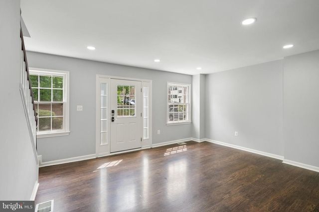 14832 SMETHWICK PL, Centreville, VA 20120