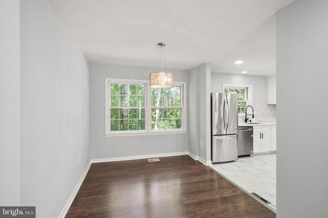 14832 SMETHWICK PL, Centreville, VA 20120