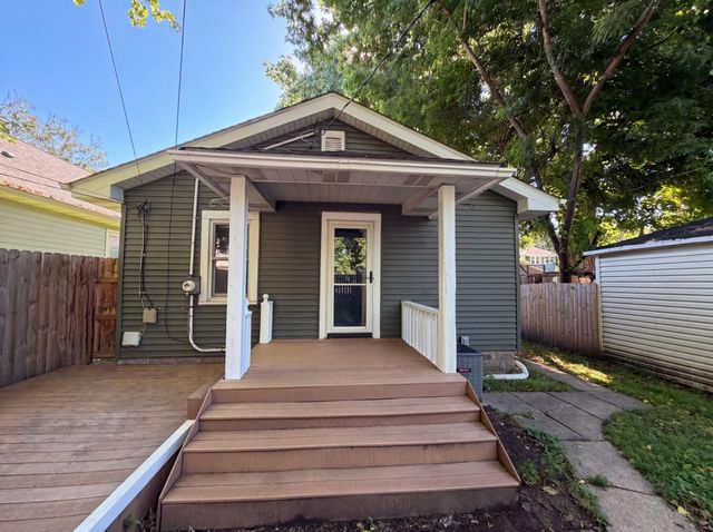 2715 Irving Avenue N, Minneapolis, MN 55411