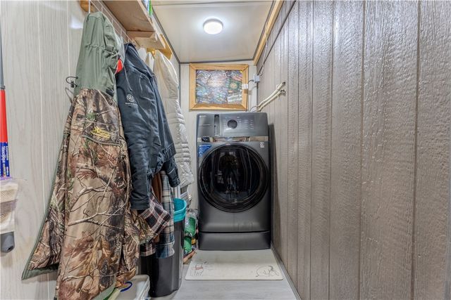 370 N Port Bass Drive, Fair Play, SC 29643