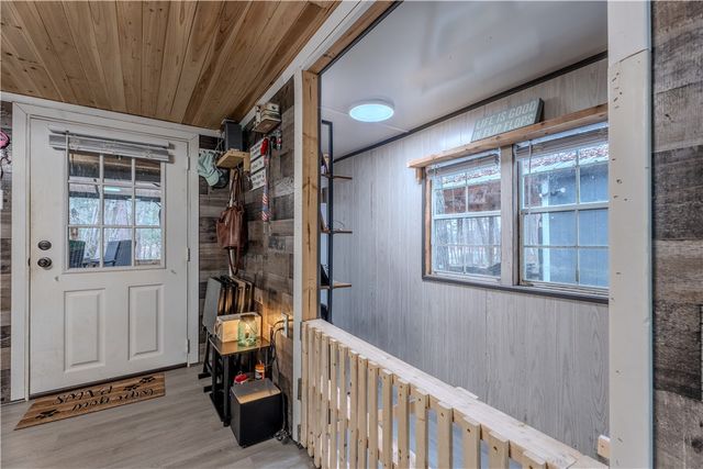 370 N Port Bass Drive, Fair Play, SC 29643