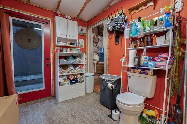 370 N Port Bass Drive, Fair Play, SC 29643