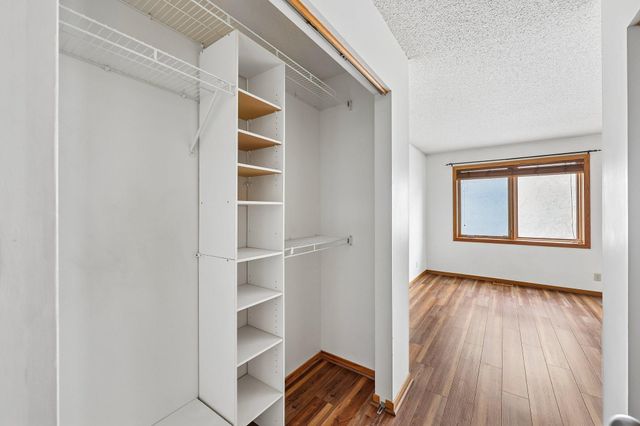 3058 Lake Shore Drive A, Minneapolis, MN 55416