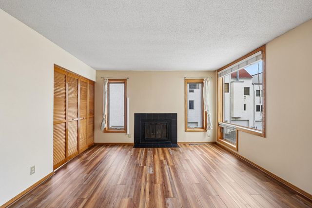 3058 Lake Shore Drive A, Minneapolis, MN 55416