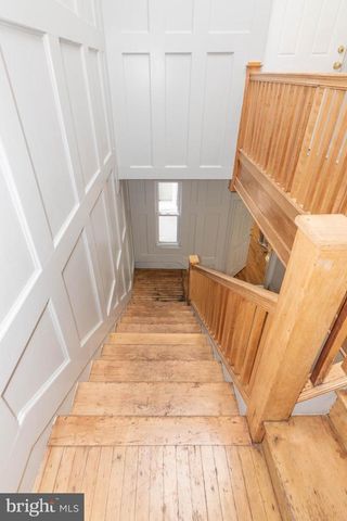 2445 LAKEVIEW AVE, Baltimore, MD 21217