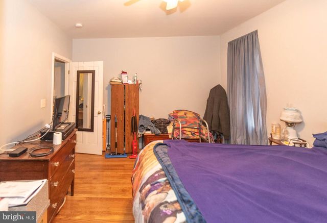 2445 LAKEVIEW AVE, Baltimore, MD 21217