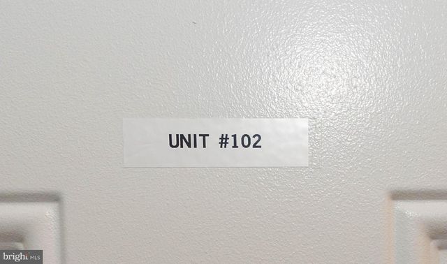 2445 LAKEVIEW AVE, Baltimore, MD 21217