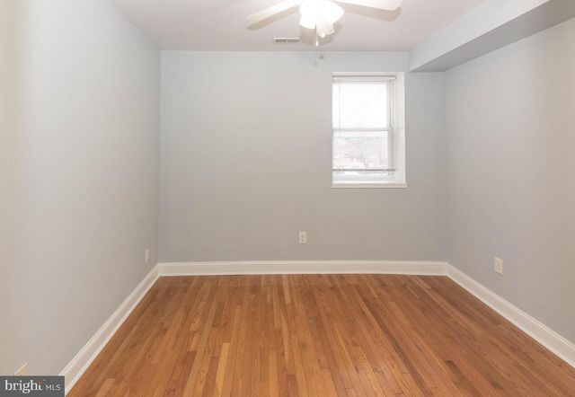 2445 LAKEVIEW AVE, Baltimore, MD 21217