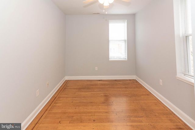 2445 LAKEVIEW AVE, Baltimore, MD 21217