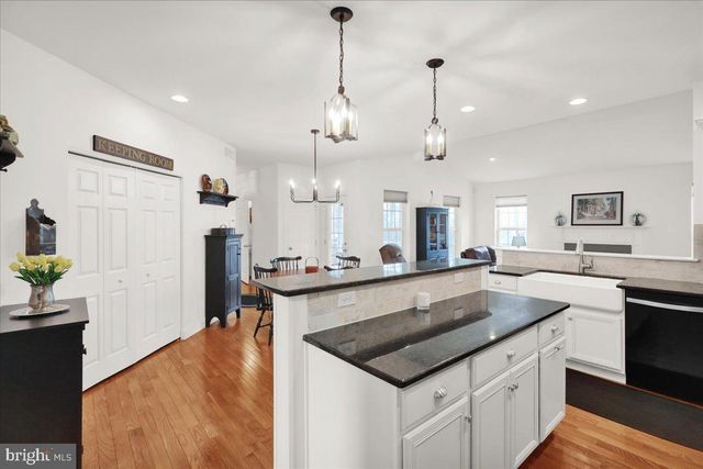 238 MERWOOD DR, Morgantown, PA 19543