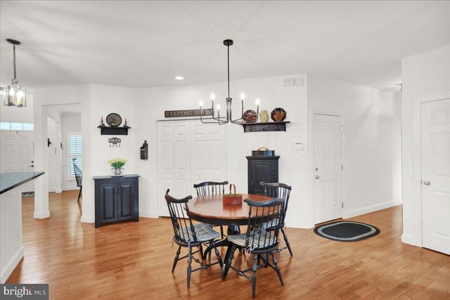 238 MERWOOD DR, Morgantown, PA 19543