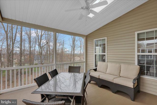 238 MERWOOD DR, Morgantown, PA 19543