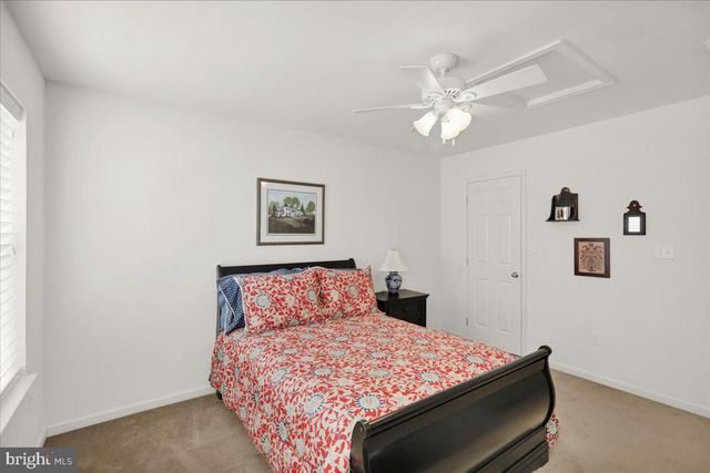 238 MERWOOD DR, Morgantown, PA 19543
