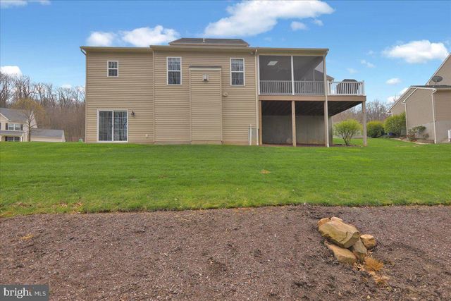 238 MERWOOD DR, Morgantown, PA 19543