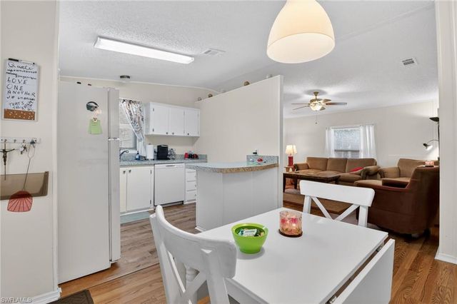 183 Oceans BLVD 183, Naples, FL 34104